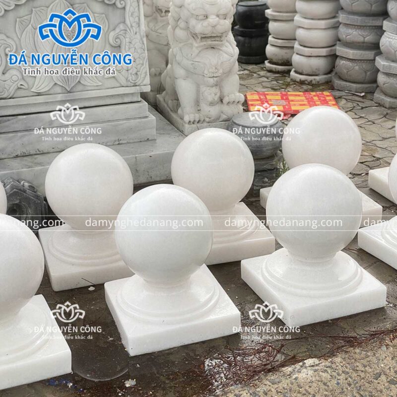 quả cầu trụ cổng bằng đá ngang 35